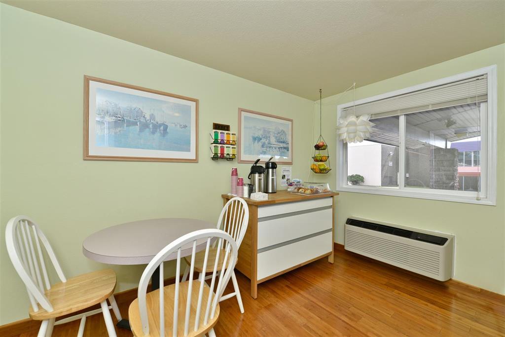 Newport Coast Inn Δωμάτιο φωτογραφία